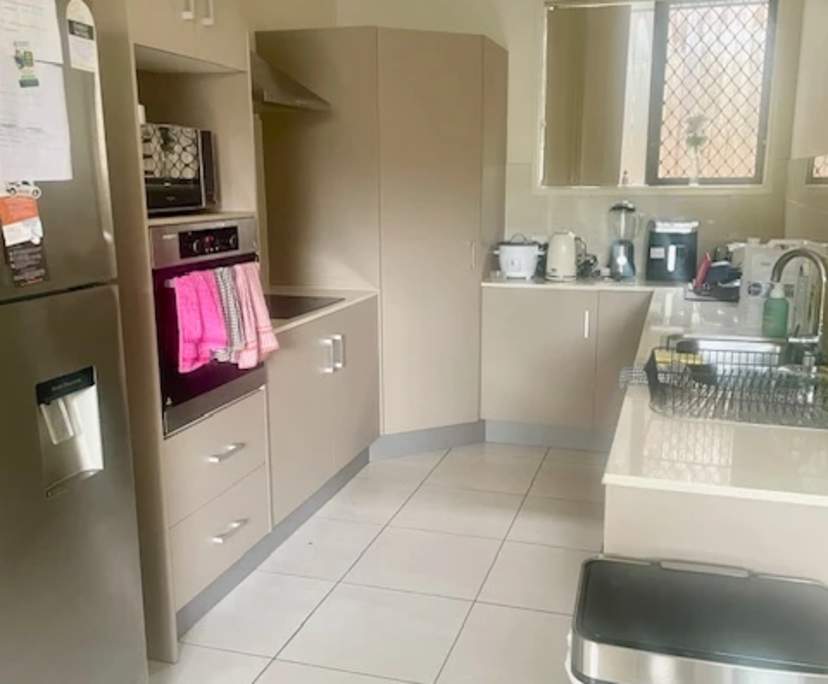 $320, Share-house, 3 bathrooms, Sunnybank QLD 4109