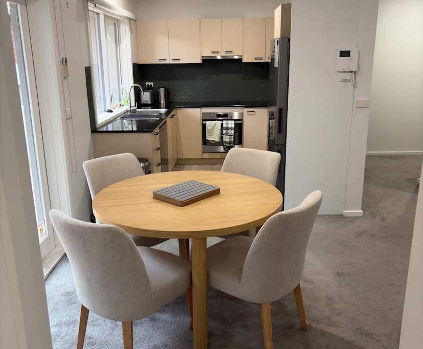 Unfurnished room in a flatshare