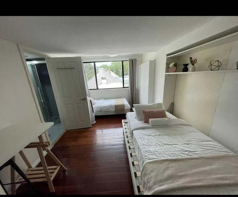 Room with ensuite in a flatshare
