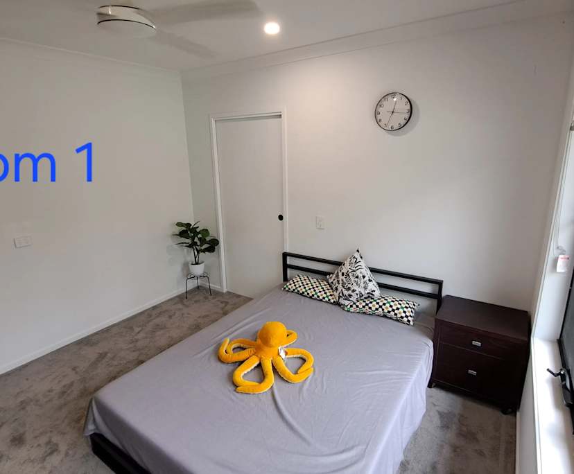 $270, Share-house, 4 bathrooms, Bellbird Park QLD 4300