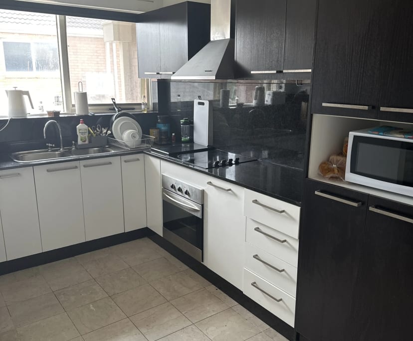 Unfurnished room in a flatshare
