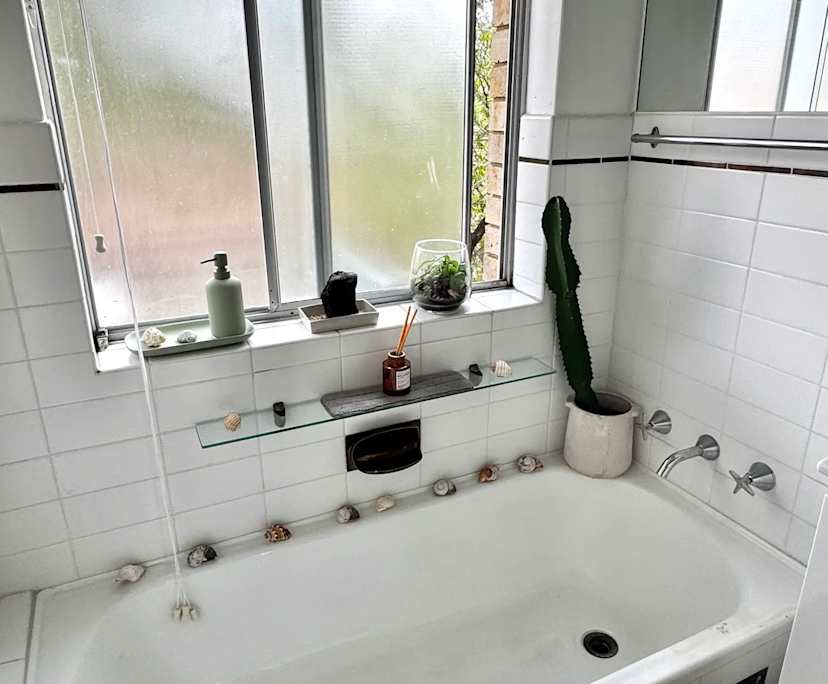 $500, Flatshare, 2 bathrooms, Freshwater NSW 2096