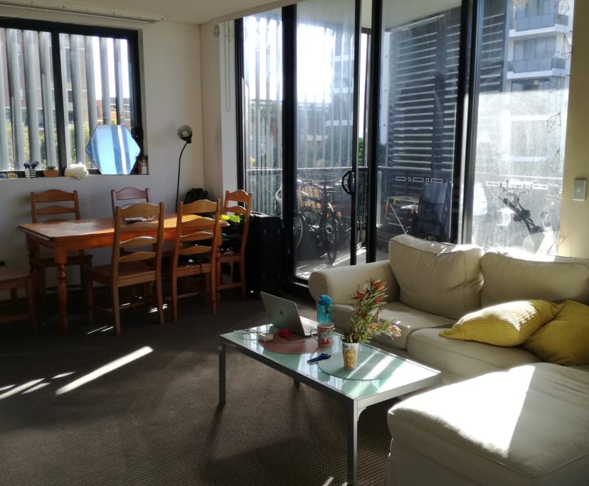 Furnished room in a flatshare