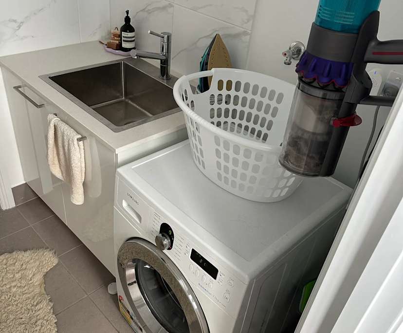 $210, Share-house, 3 bathrooms, Charlemont VIC 3217