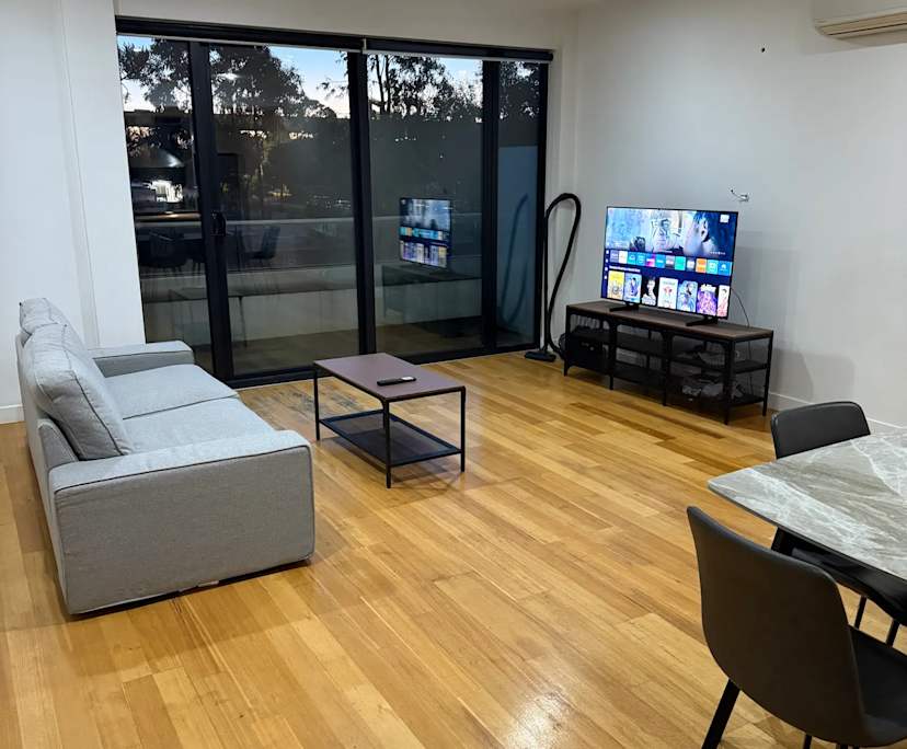 Furnished room with own bathroom