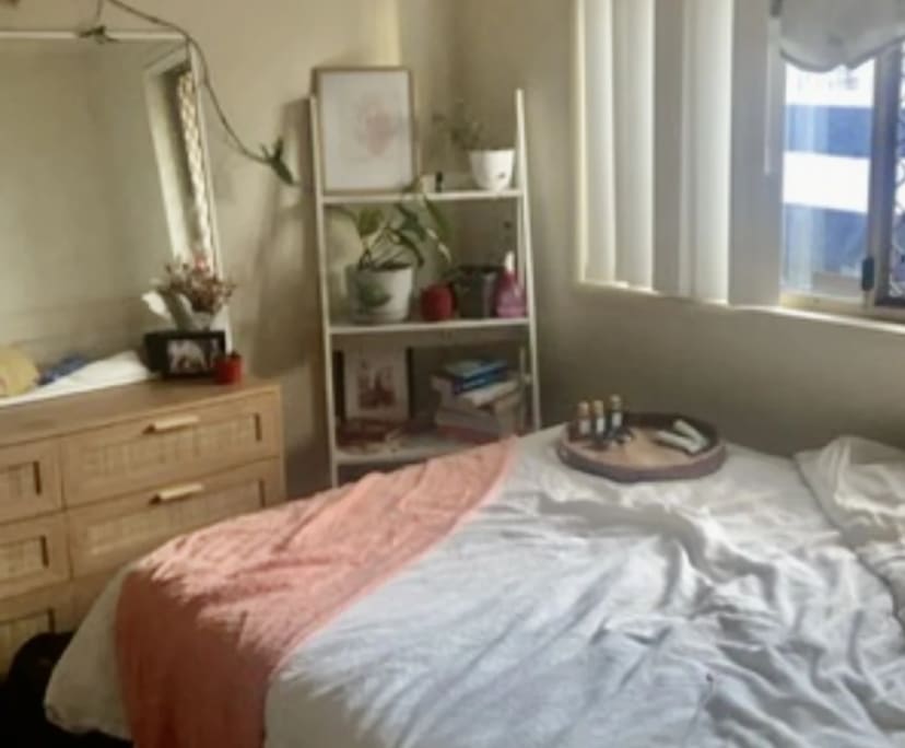 Unfurnished room in a share house