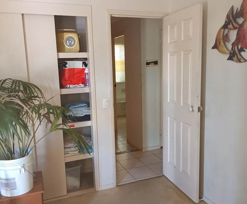 Furnished room with own bathroom