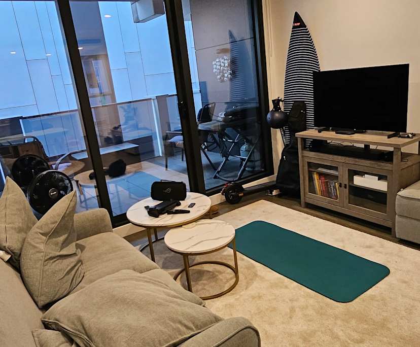 $300, Flatshare, 2 bathrooms, Elsternwick VIC 3185