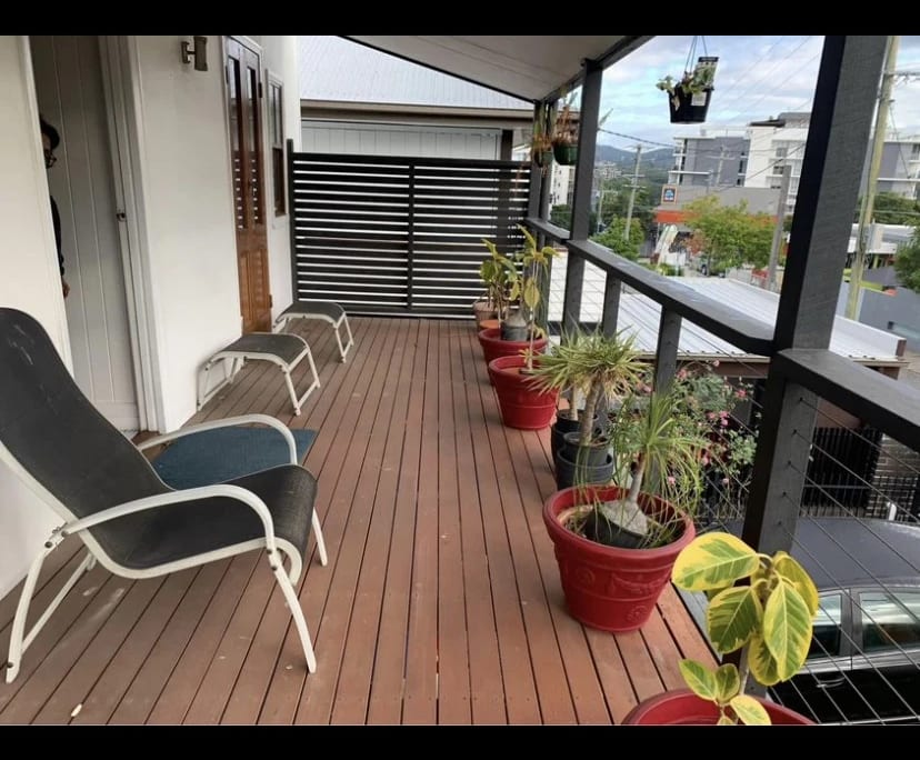 Room for Rent in West End, Brisbane 350, Furnishe...