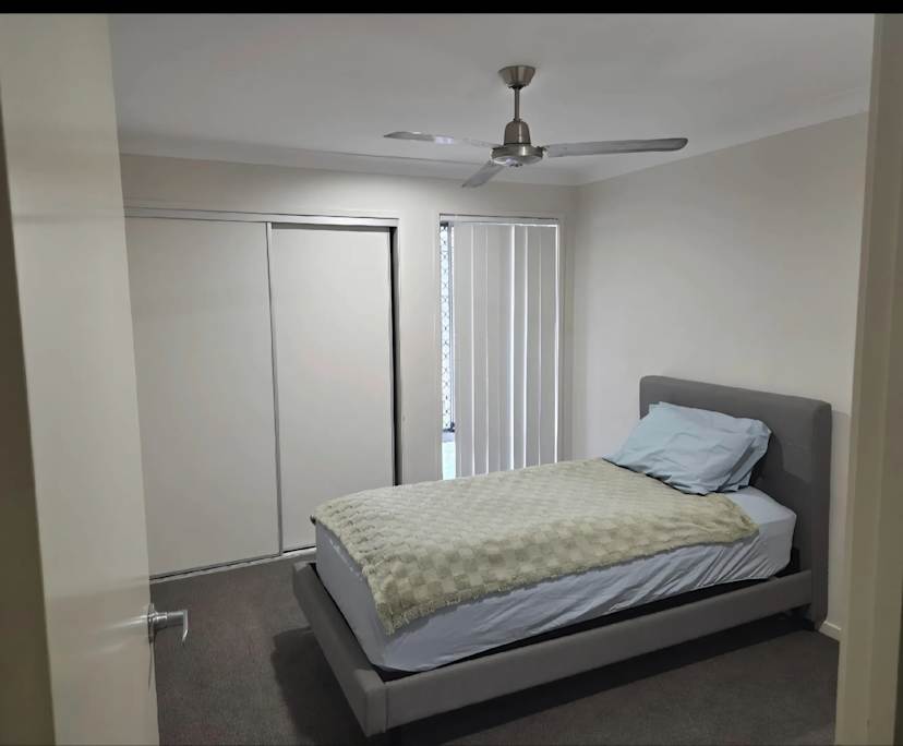 $300, Flatshare, 3 bathrooms, Waterford West QLD 4133