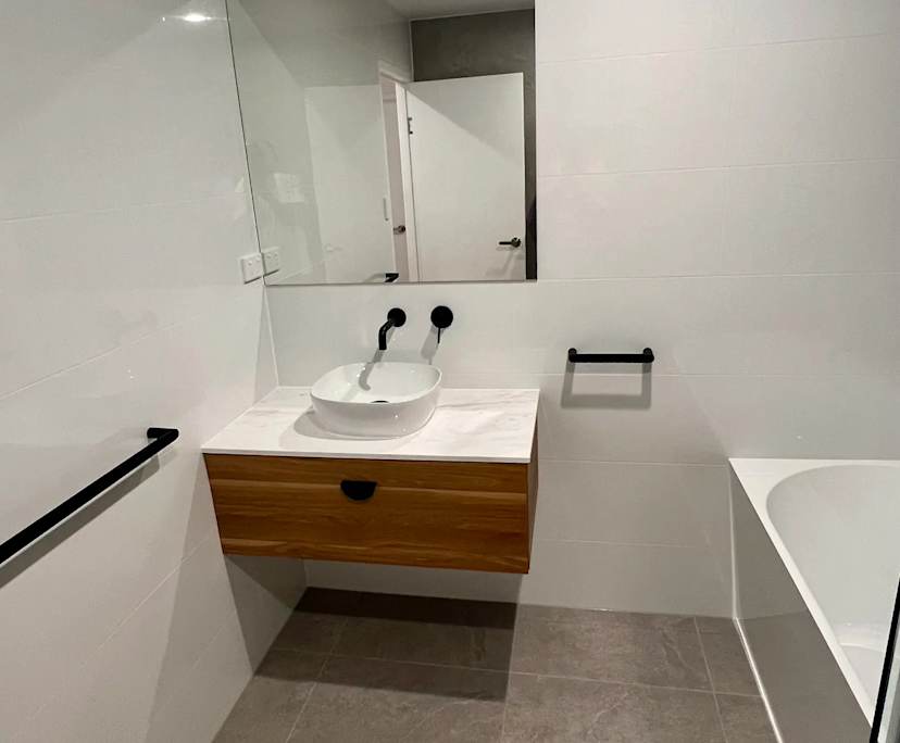 $400, Share-house, 3 bathrooms, Coolangatta QLD 4225