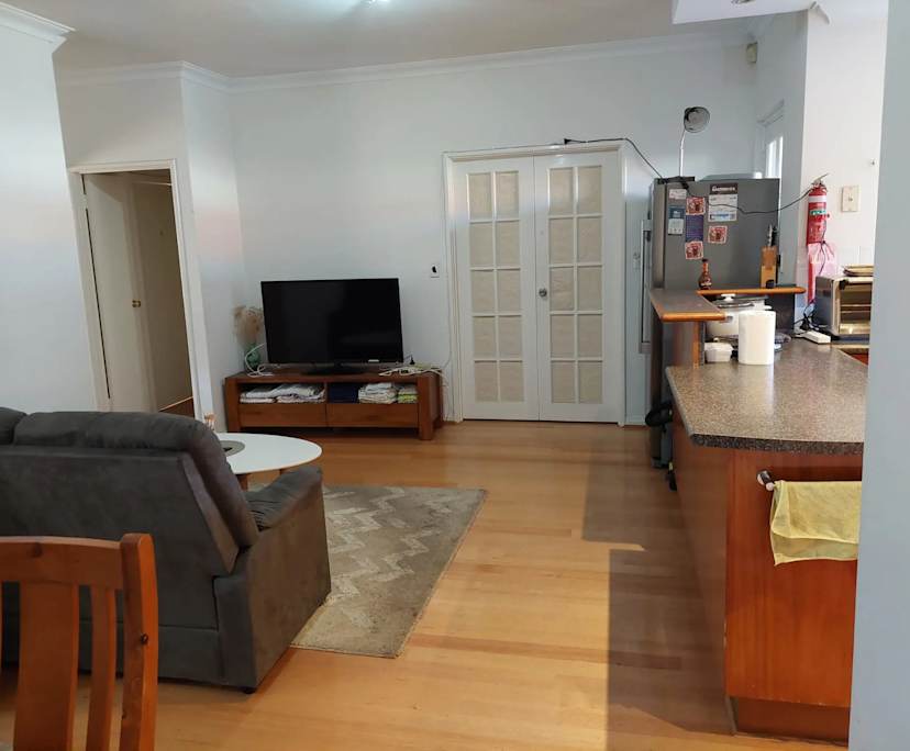 $325, Share-house, 6 bathrooms, Victoria Park WA 6100