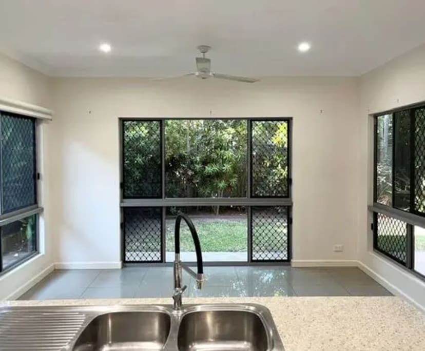 Room for Rent in Stuart Park, Darwin 300, Unfurni...
