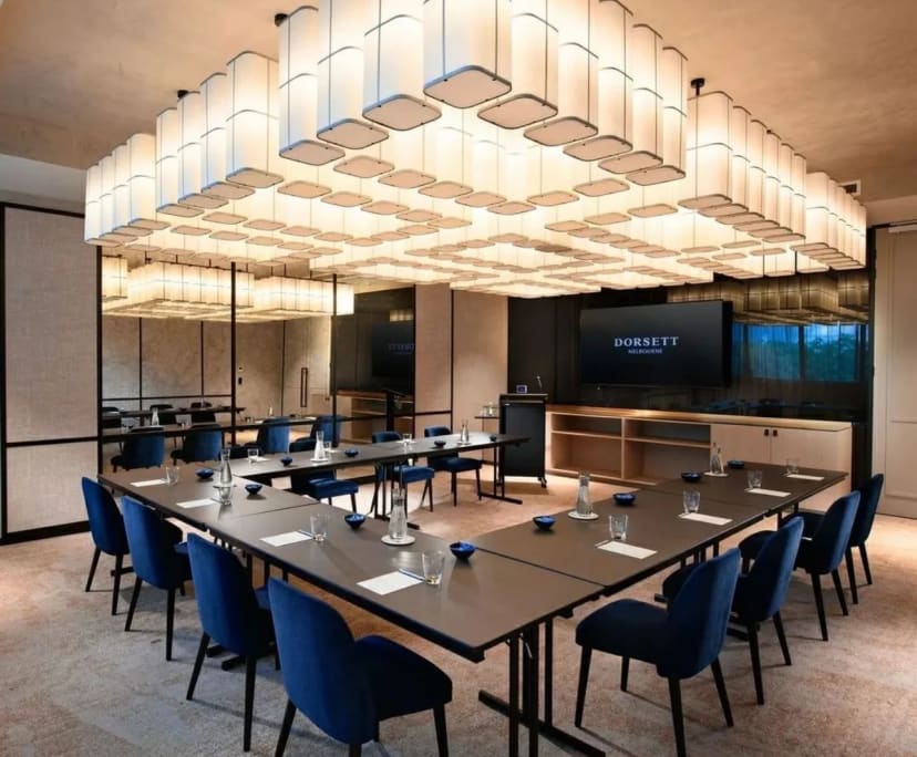 $1,300, Whole-property, 2 bathrooms, Melbourne VIC 3000