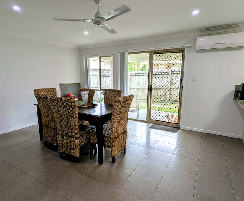 $410, Share-house, 3 bathrooms, Pimpama QLD 4209