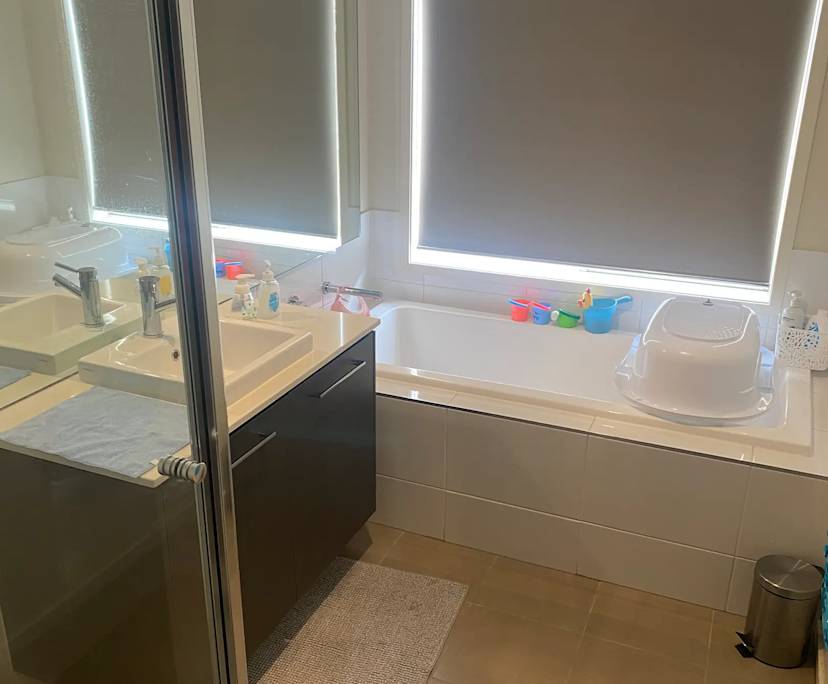 $200, Share-house, 5 bathrooms, Cranbourne East VIC 3977