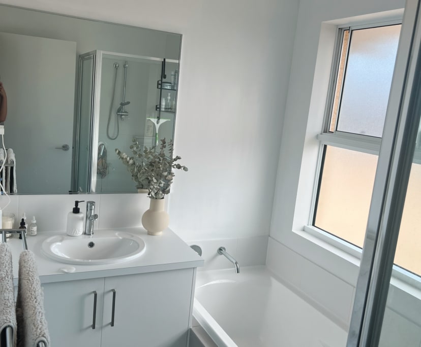 Room for Rent in Esperance, WA 210, Flexible with...