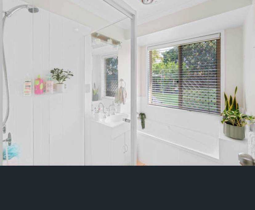 Unfurnished room with own bathroom