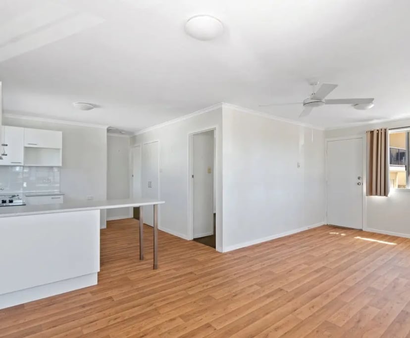 Room for Rent in Dicky Beach, Sunshine Coast 220,...