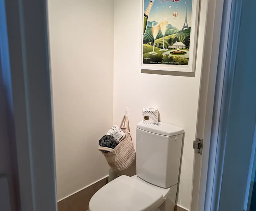 $650, Flatshare, 3 bathrooms, Tugun QLD 4224