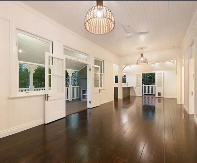 $330, Share-house, 3 bathrooms, Bulimba QLD 4171