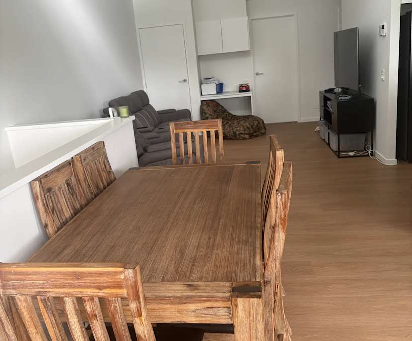 Unfurnished room with own bathroom