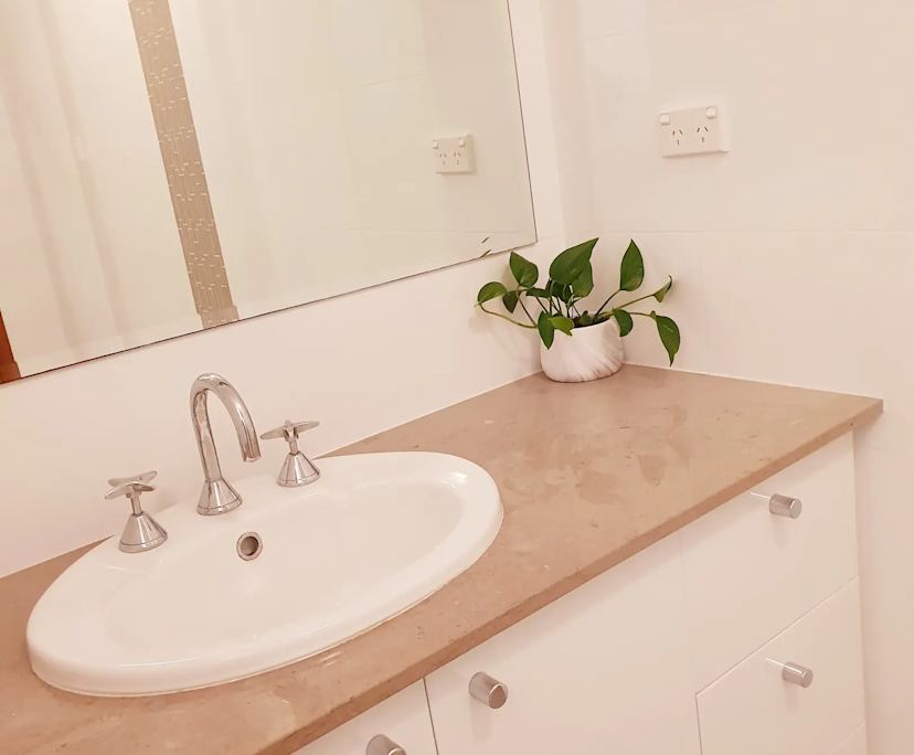 $290-300, Student-accommodation, 2 rooms, Dianella WA 6059, Dianella WA 6059