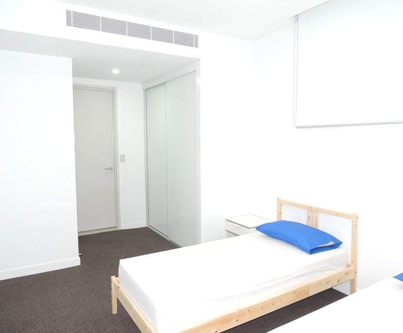 $310, Flatshare, 3 bathrooms, Mascot NSW 2020