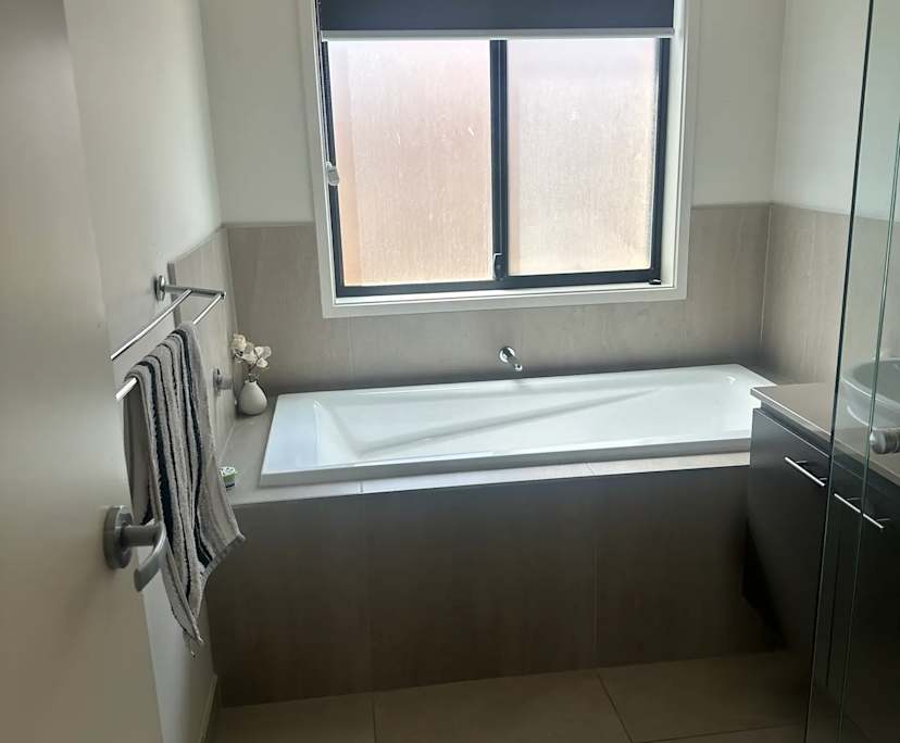 $250, Share-house, 4 bathrooms, Tarneit VIC 3029