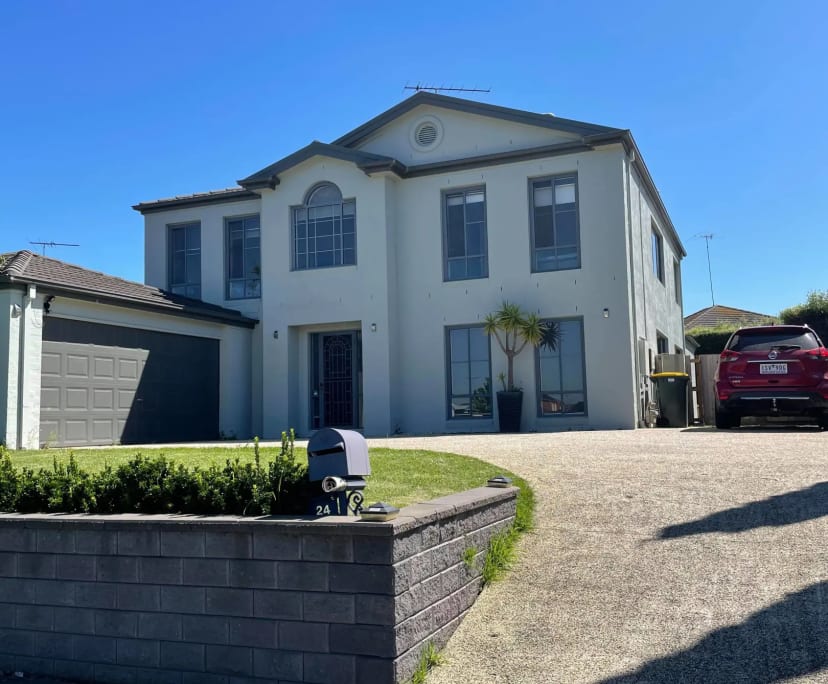 Furnished room in a share house
