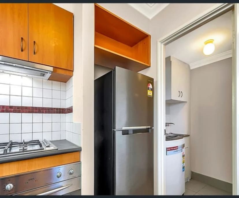 $1,000, Whole-property, 3 bathrooms, Bentley WA 6102