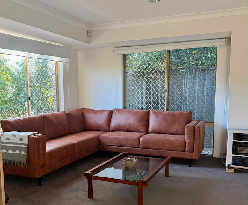 Room in a share house