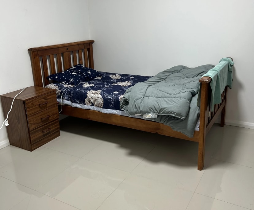 Furnished room in a share house