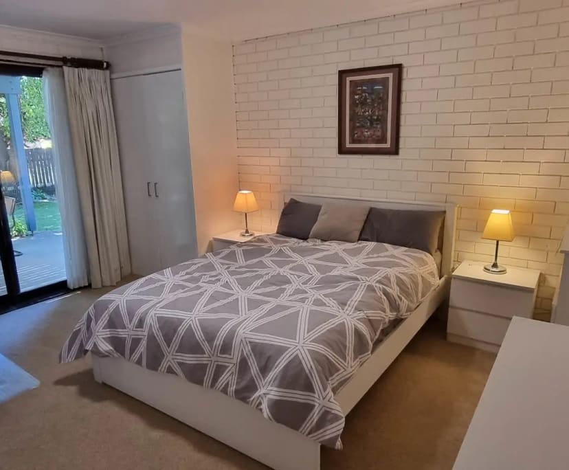 propertyImage