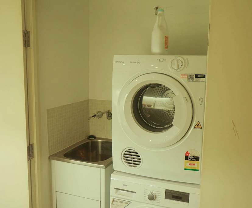 $790, 1-bed, 1 bathroom, Sydney NSW 2000