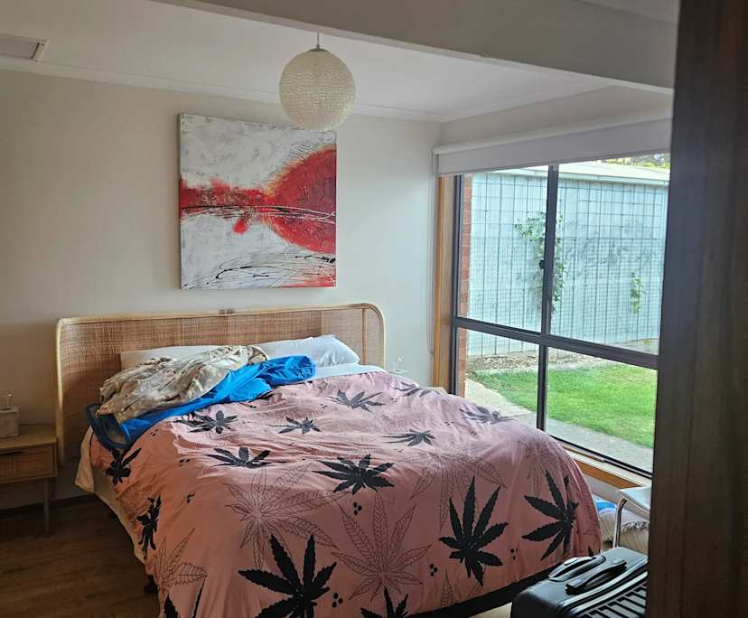 $250, Share-house, 3 bathrooms, Smiths Beach VIC 3922