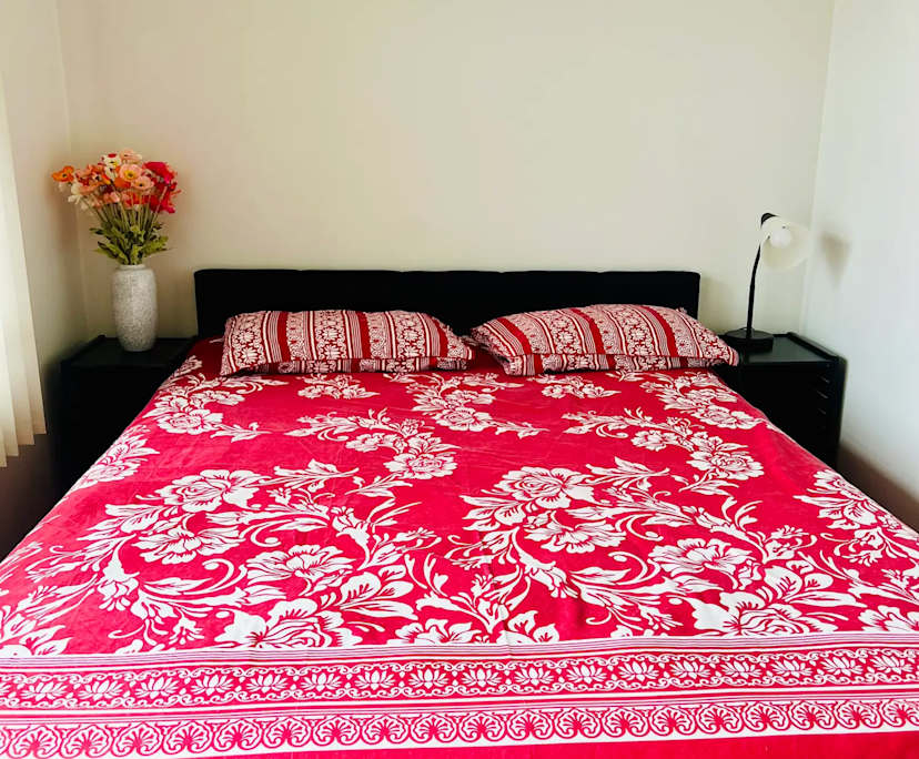 Furnished room in a flatshare