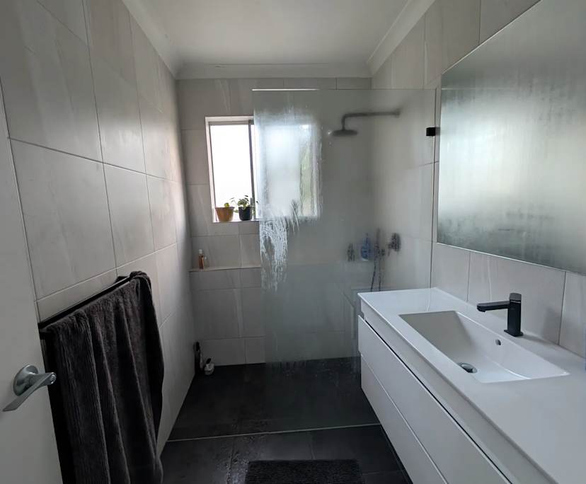 $335, Flatshare, 2 bathrooms, Lane Cove North NSW 2066