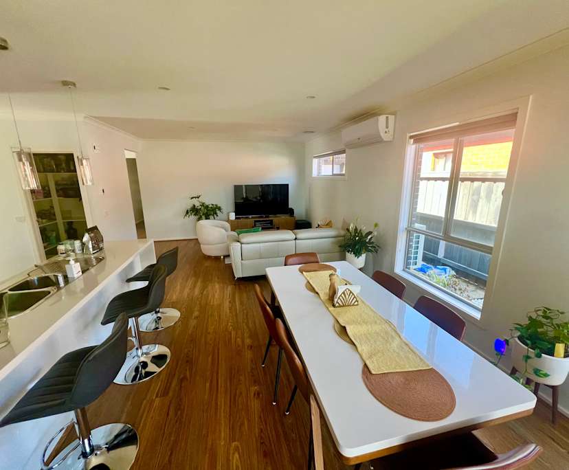 $200, Student-accommodation, 4 bathrooms, Thornhill Park VIC 3335