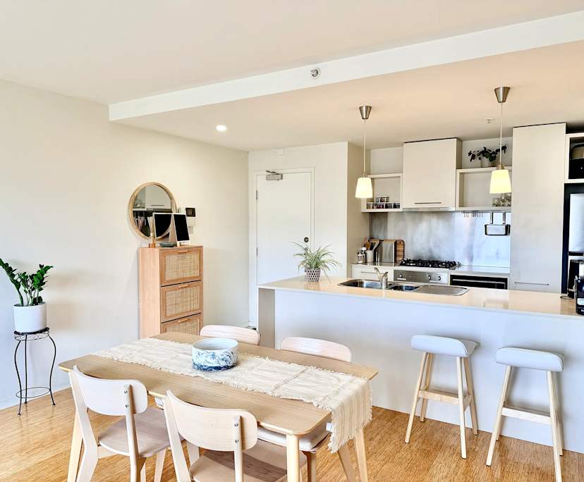 Furnished room with own bathroom