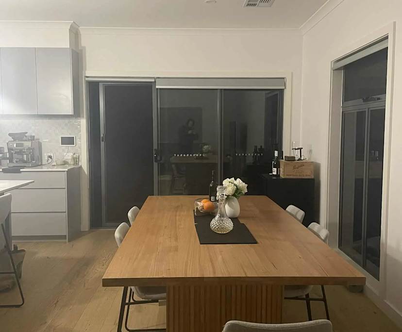 Unfurnished room with own bathroom