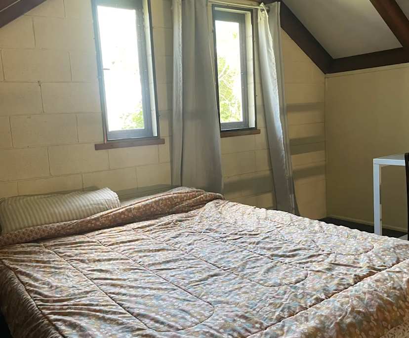 Unfurnished room in a share house