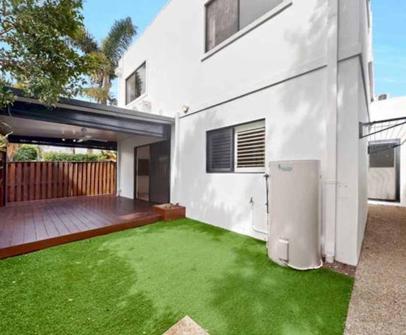 Unfurnished room with ensuite in a share house
