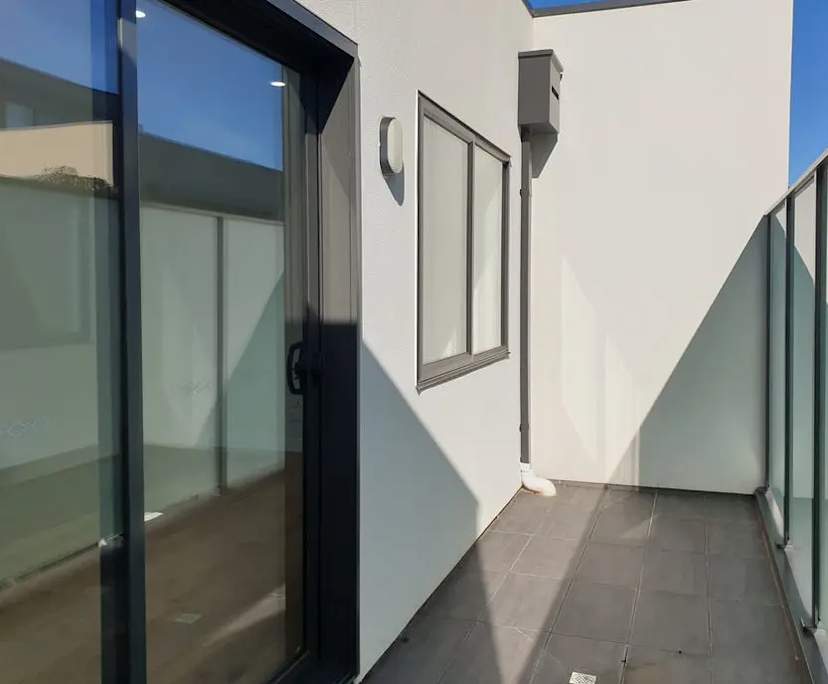 $390, Flatshare, 2 bathrooms, Oakleigh VIC 3166