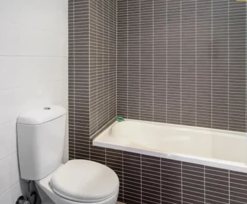 $350, Flatshare, 2 bathrooms, Parramatta NSW 2150