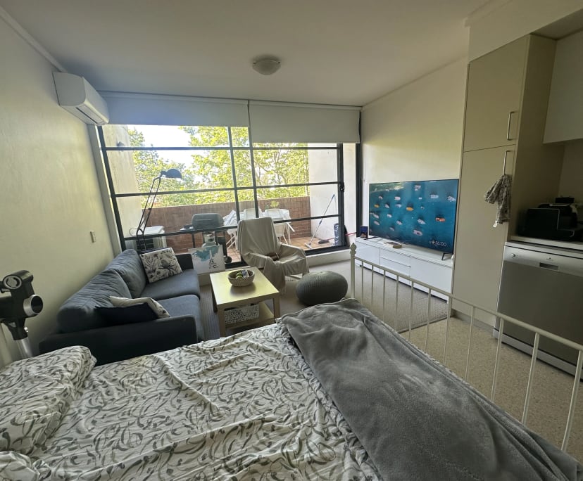 Studio for Rent in Camperdown, Sydney 550, Unfurn...