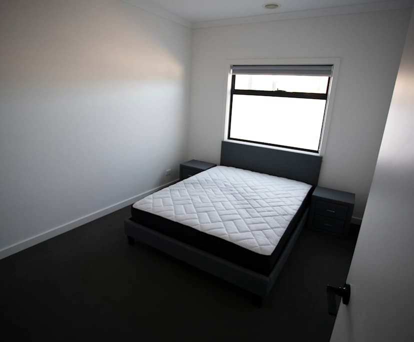 $250-350, Share-house, 2 rooms, Officer VIC 3809, Officer VIC 3809