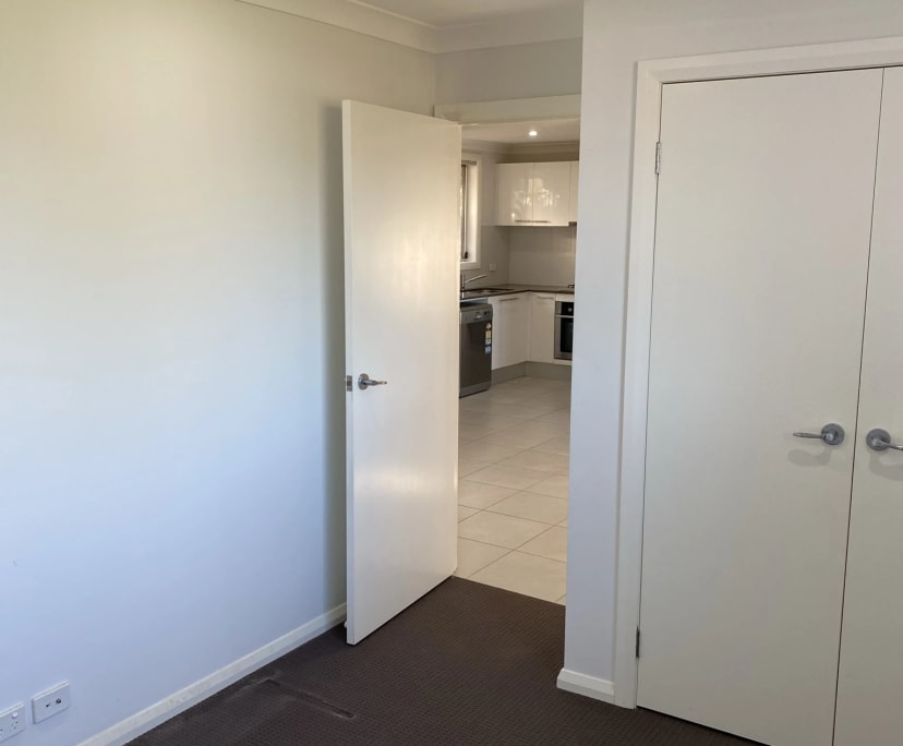 Granny Flat for Rent in Fairfield East, Sydney 39...