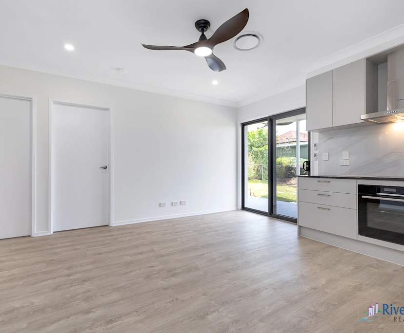 Unfurnished room granny flat for rent