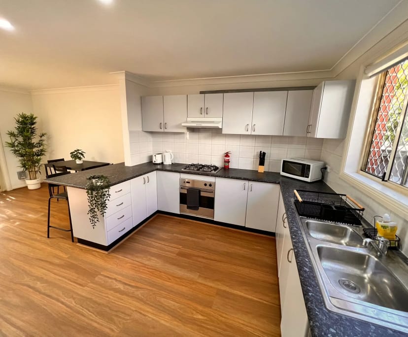 $300, Flatshare, 6 bathrooms, Strathfield South NSW 2136